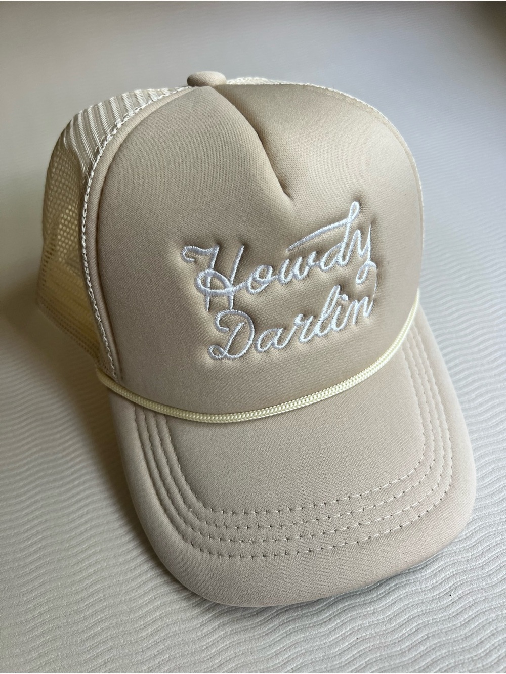 Howdy Darlin’ classic trucker hat NWOT